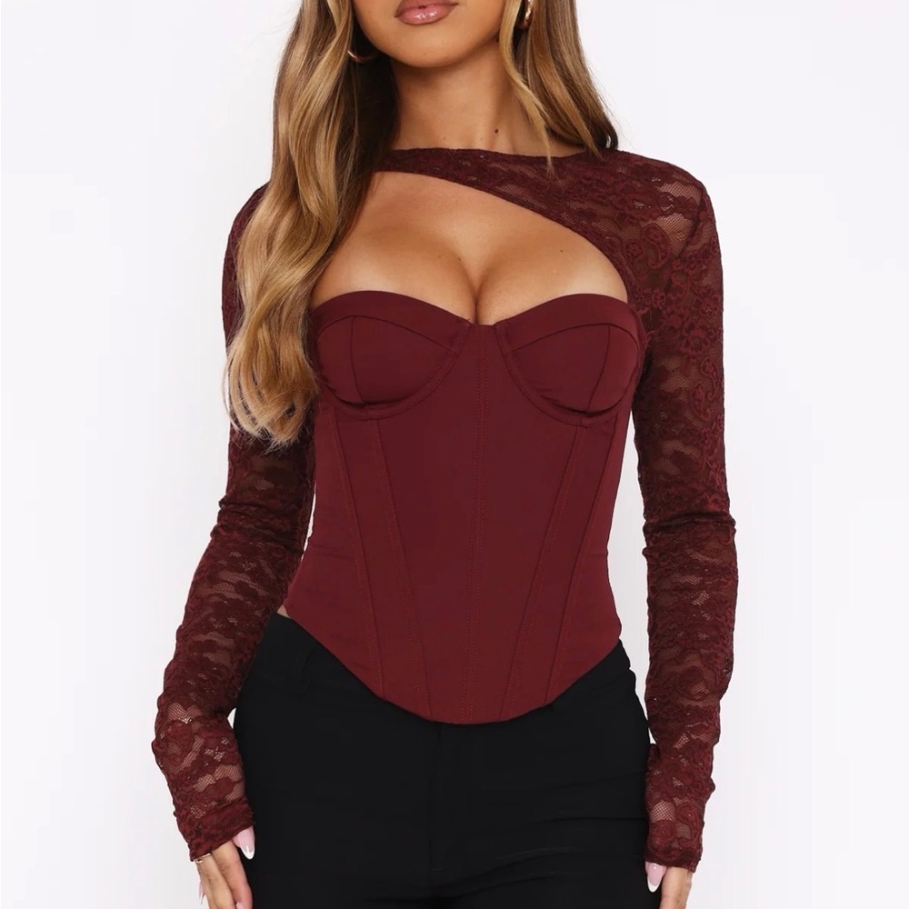 NWT 🔥 White Fox Boy’s Cry Long Sleeve Bustier - Small